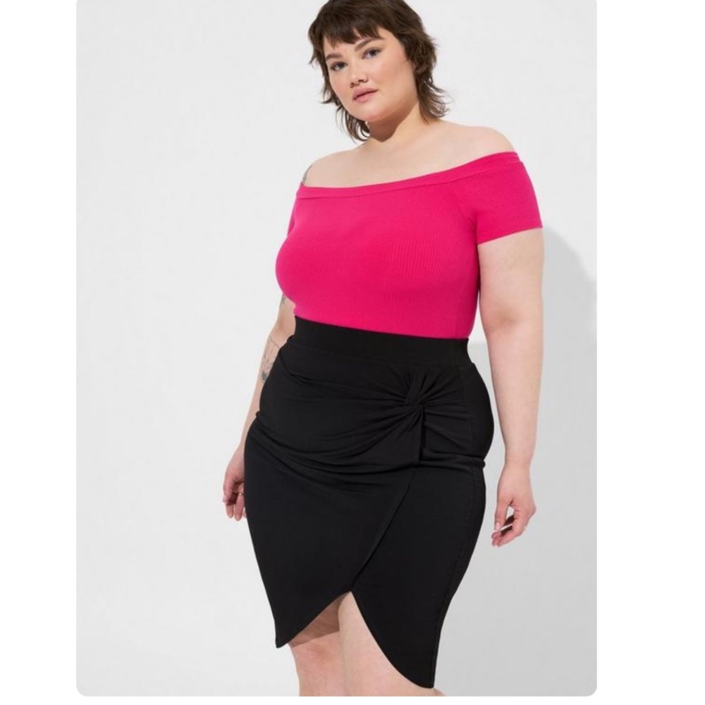 Torrid Black Midi Studio Knit Side Knot Skirt size 4